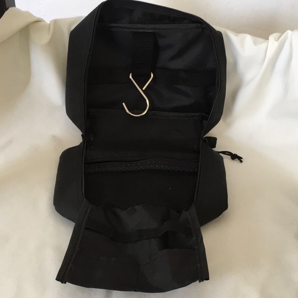 samsonite toiletry bag